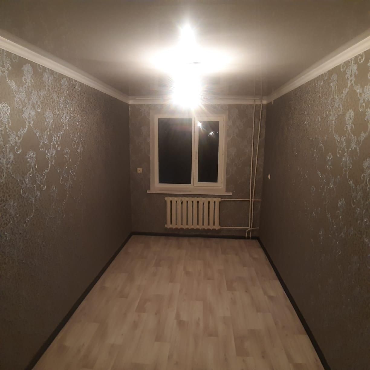 2х комната квартира сатылады центрда