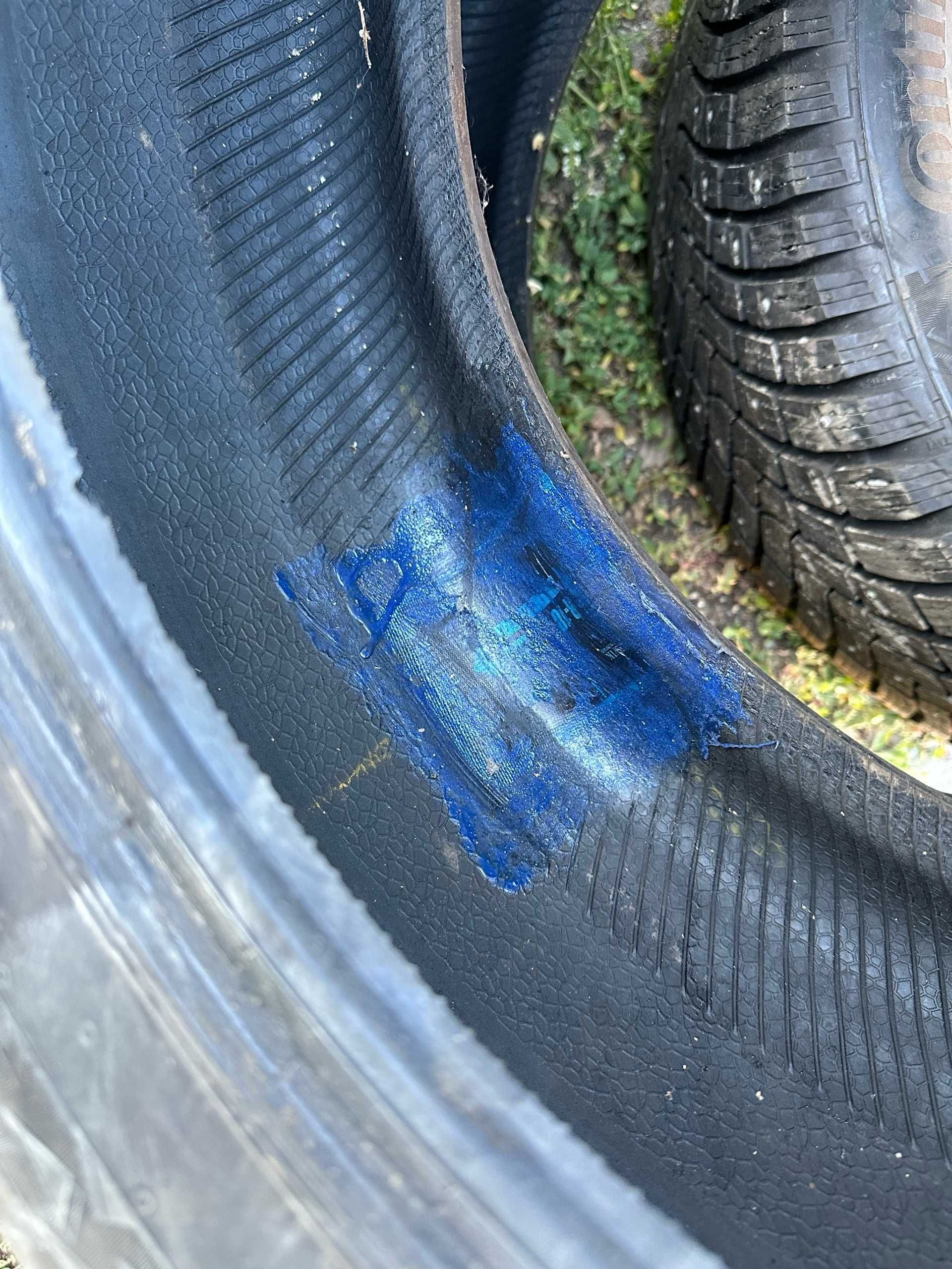 215/55 R17 Зимние шины Continental IceContact 3