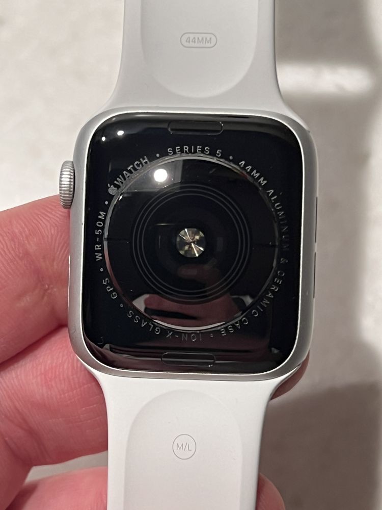 Apple Watch Series 5 44mm