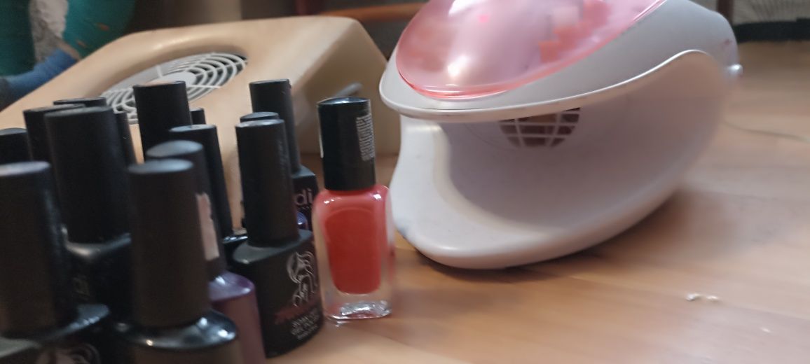 Продам набор для маникюра