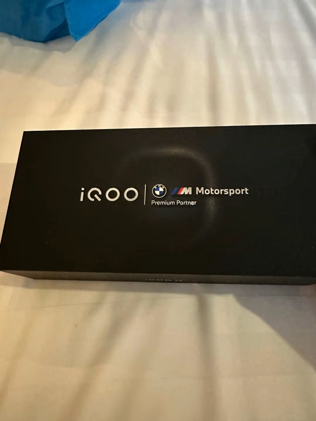 Продаю iqoo 13 16/512gb global
