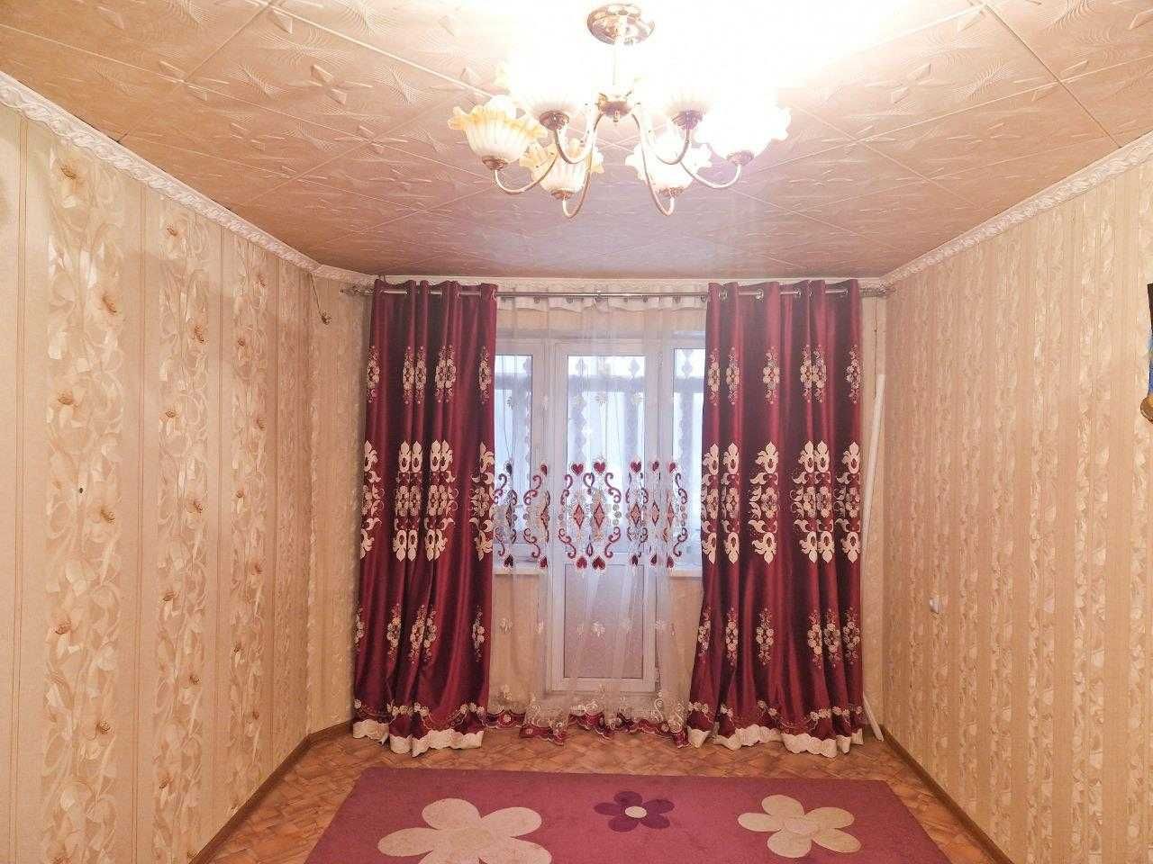 Продам 3-х комнатную квартиру на 4 мкр