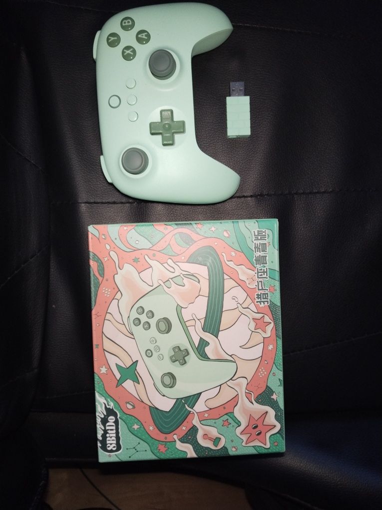 Продам или обмен Игровой контроллер 8BitDo Ultimate С зеленый