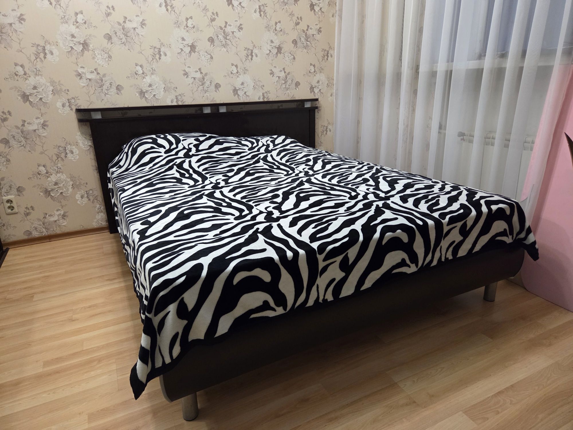 Кровать 160х200 с матрасом
