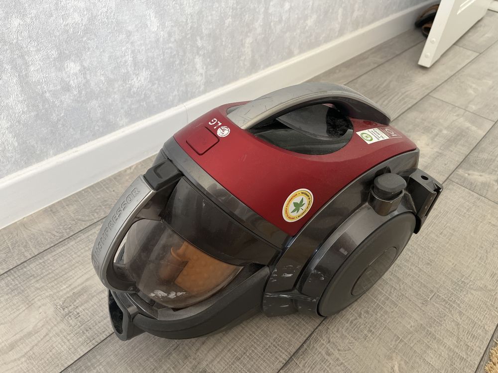 Пылесос LG kompressor