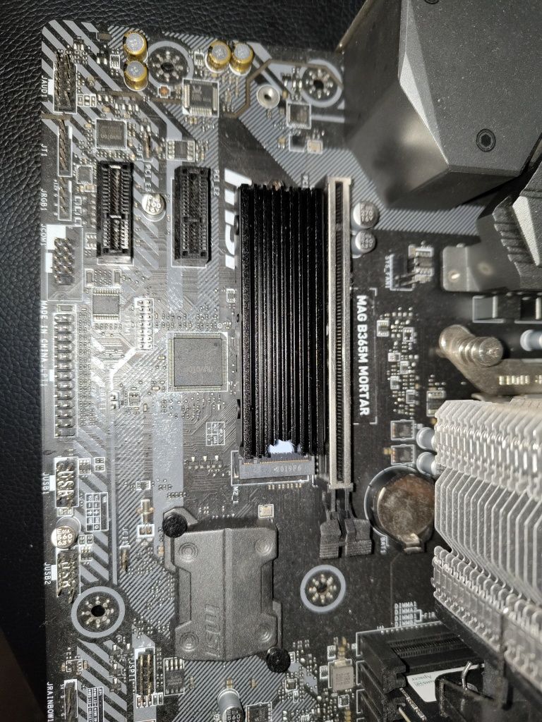 Продам комплект материнской платы MSI B365