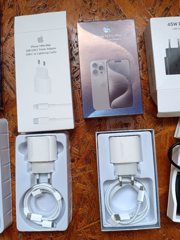 Быстрая зарядка для Iphone 15, 14, 13, Samsung, redmi oppa разные,
