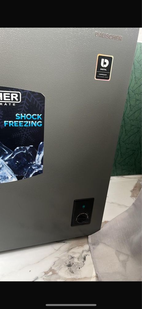 Продается в отличном состоянии Морозильник Dauscher!!!