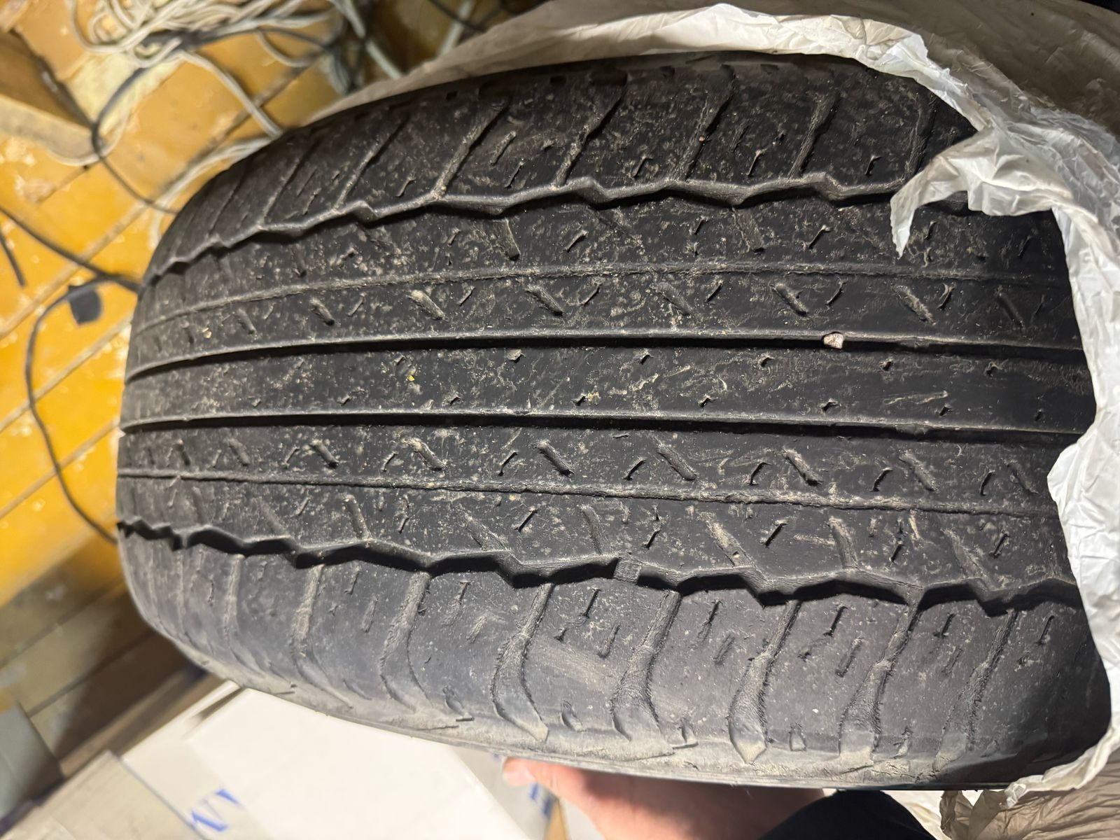 Шины 265/65/17 DUNLOP комплект