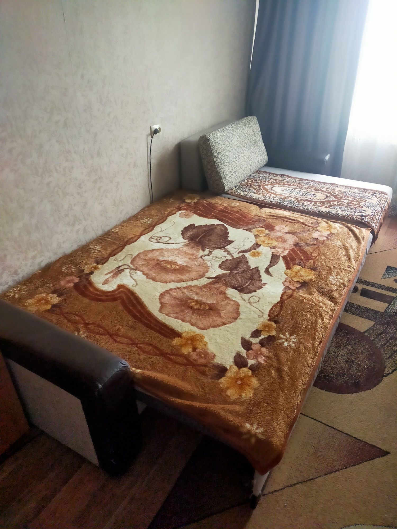 Продам угловой диван