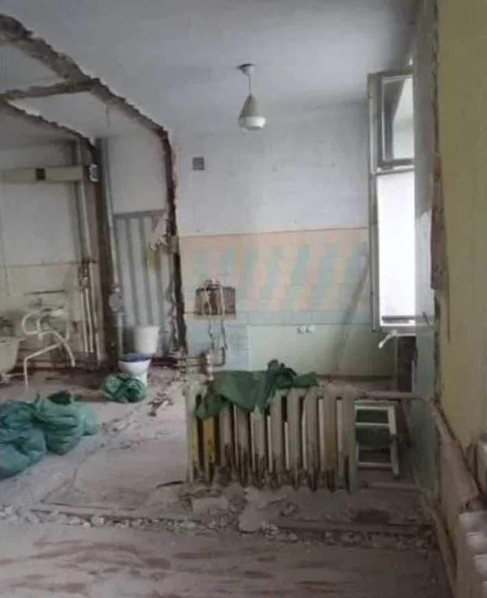 Демонтаж, снос, слом стен, перегородок, долбление отверстий.