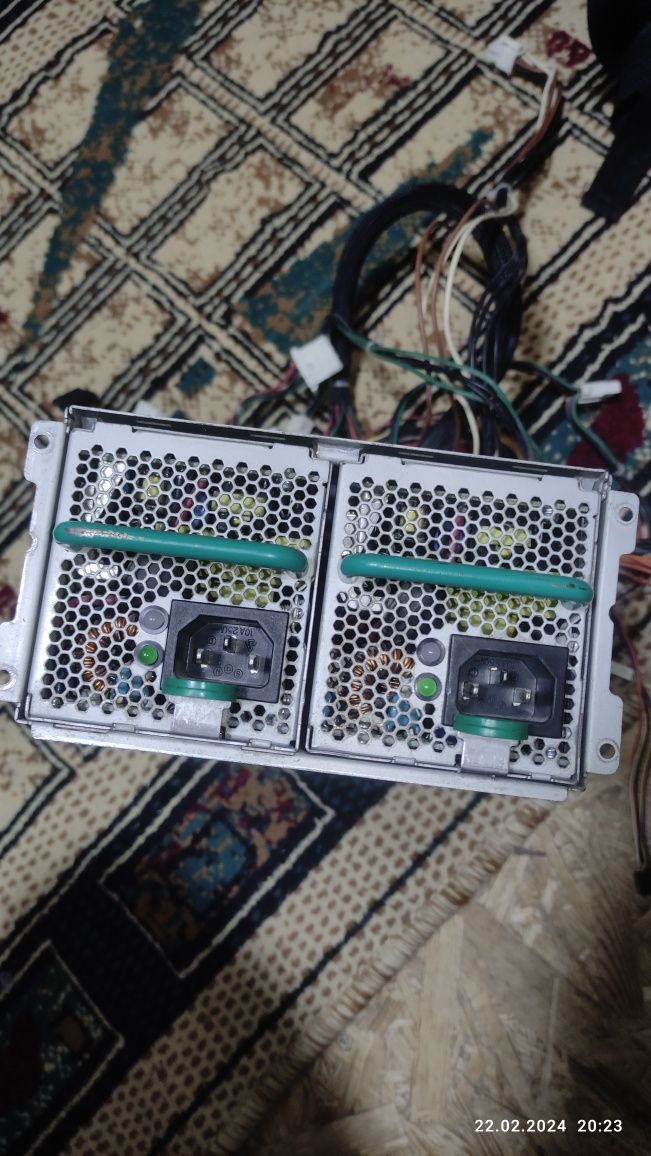 Запчасти от сервера на сокете LGA771