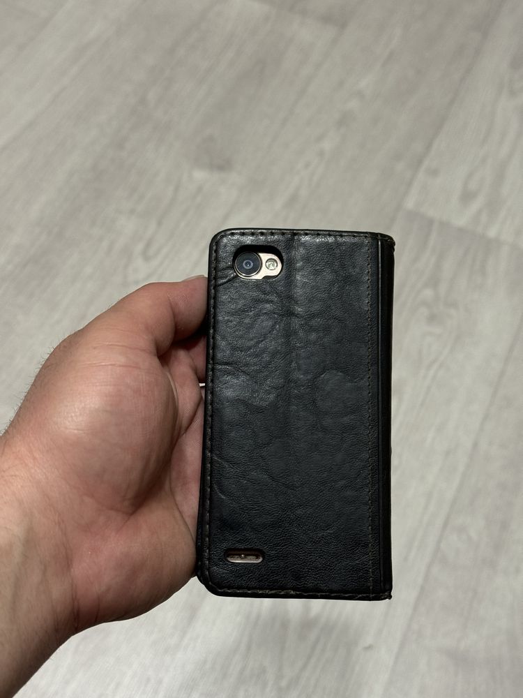 Смартфон LG Q 6 alpha