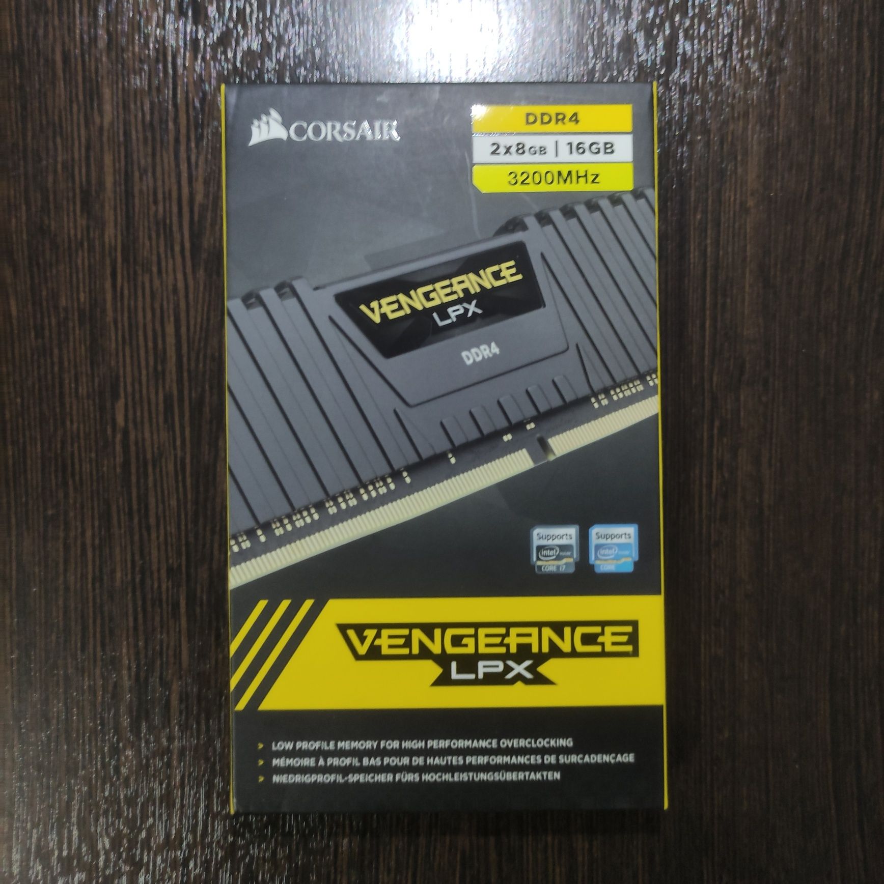 Оперативная память Corsair Vengeance LPX 16GB, 16Гб RAM. 16(2×8)GB