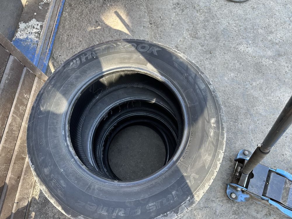 Продаю резину б/у hankook