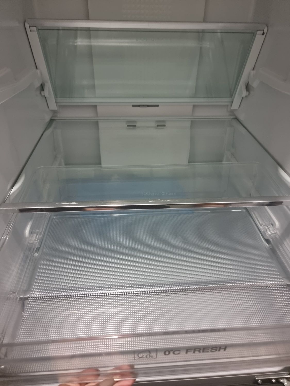 Продам холодильник Haier