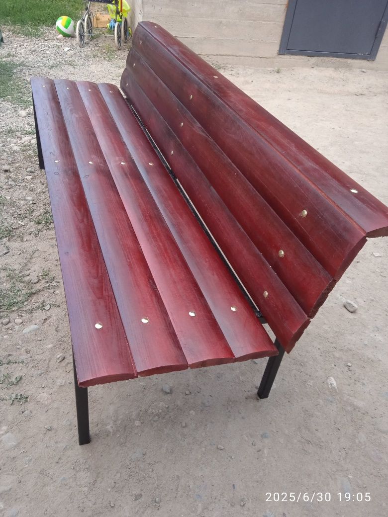 Скамейка 180 см. Цена 26000 тг