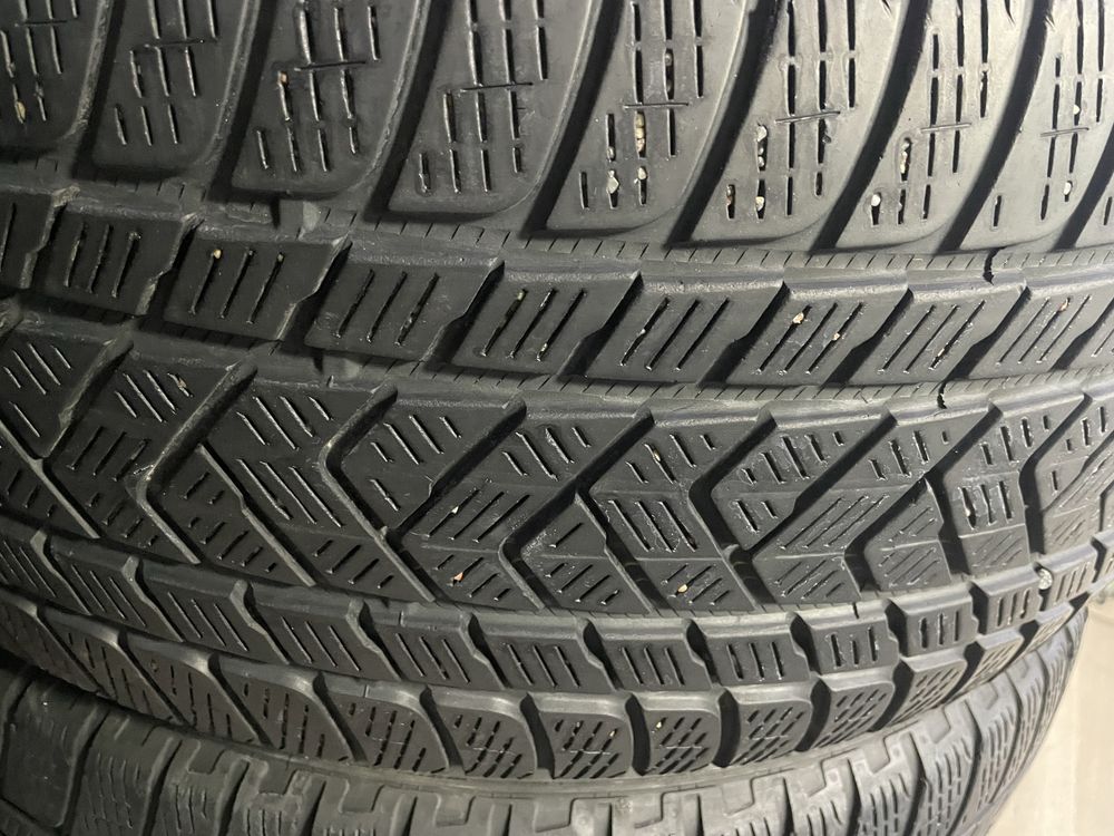 Продам шины 265/45 R20
