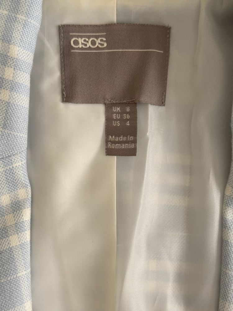 Пиджак в клетку Asos