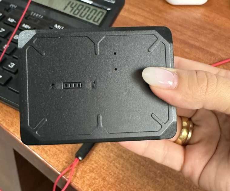 GPS маяк, GPS трекер, ДУТ (Датчик уровня топлива)