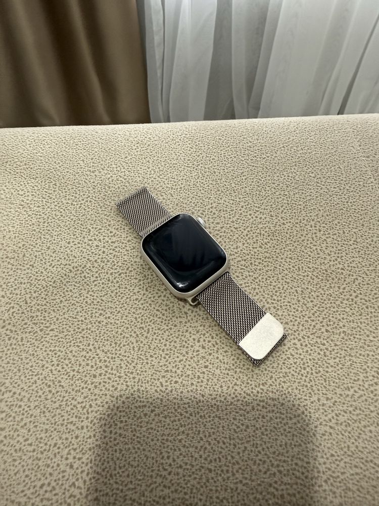 Apple wath SE 40 MM (оригинал)