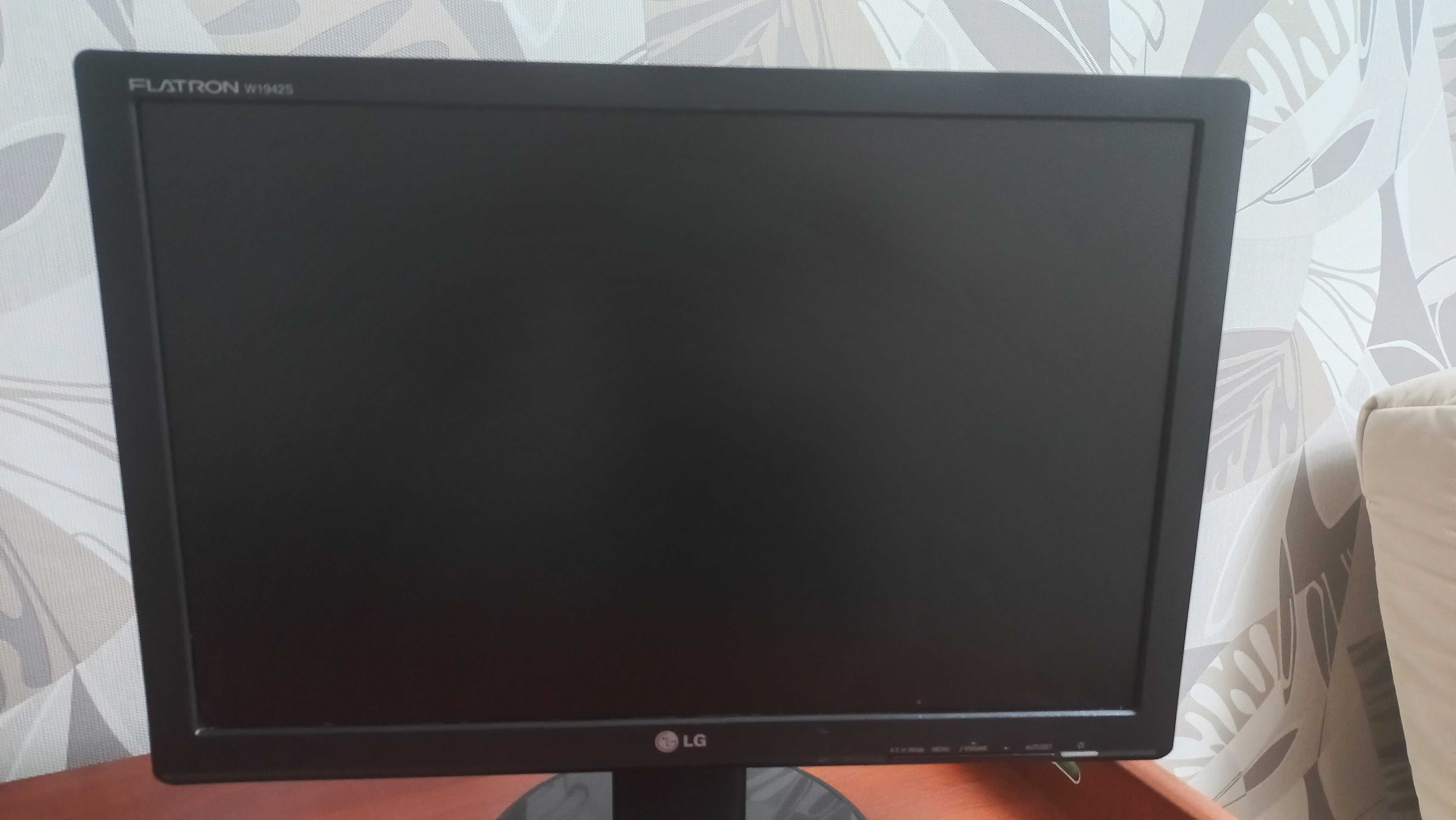 Продам Монитор LG