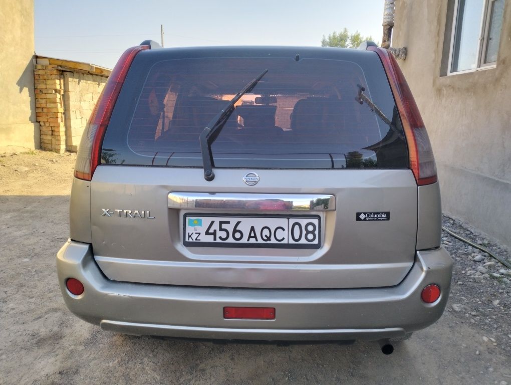 Срочно продам машину