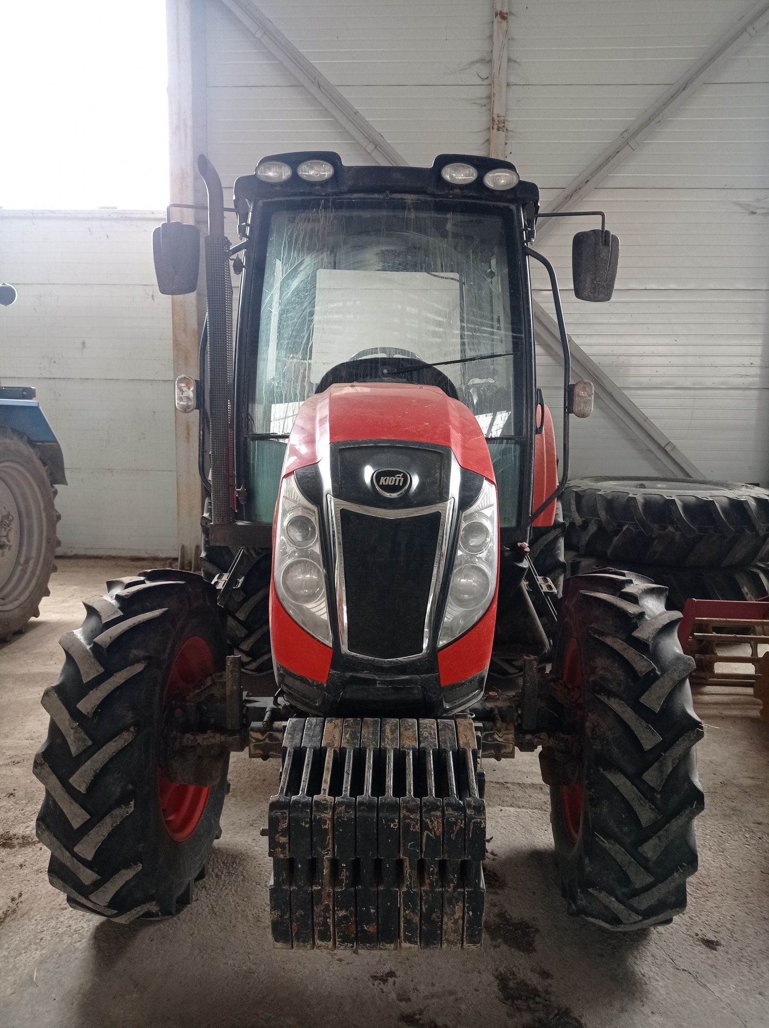 Продам трактор Корея