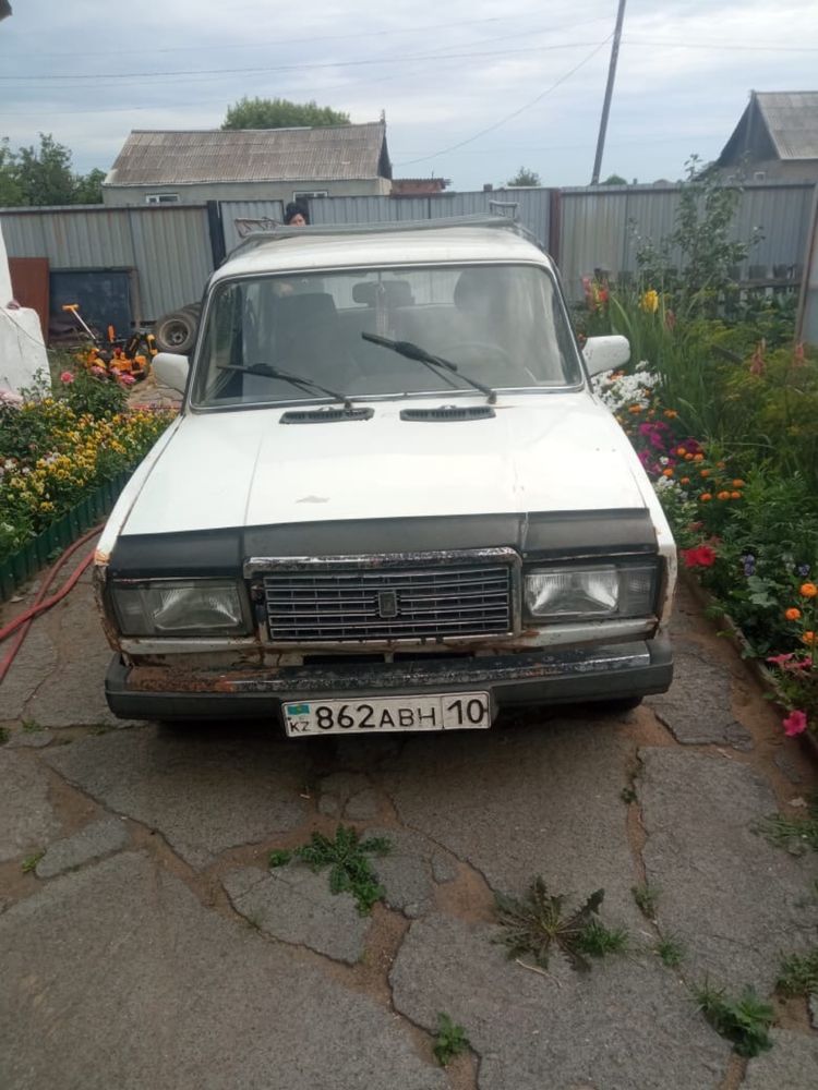 Продам ваз 2107 на разбор