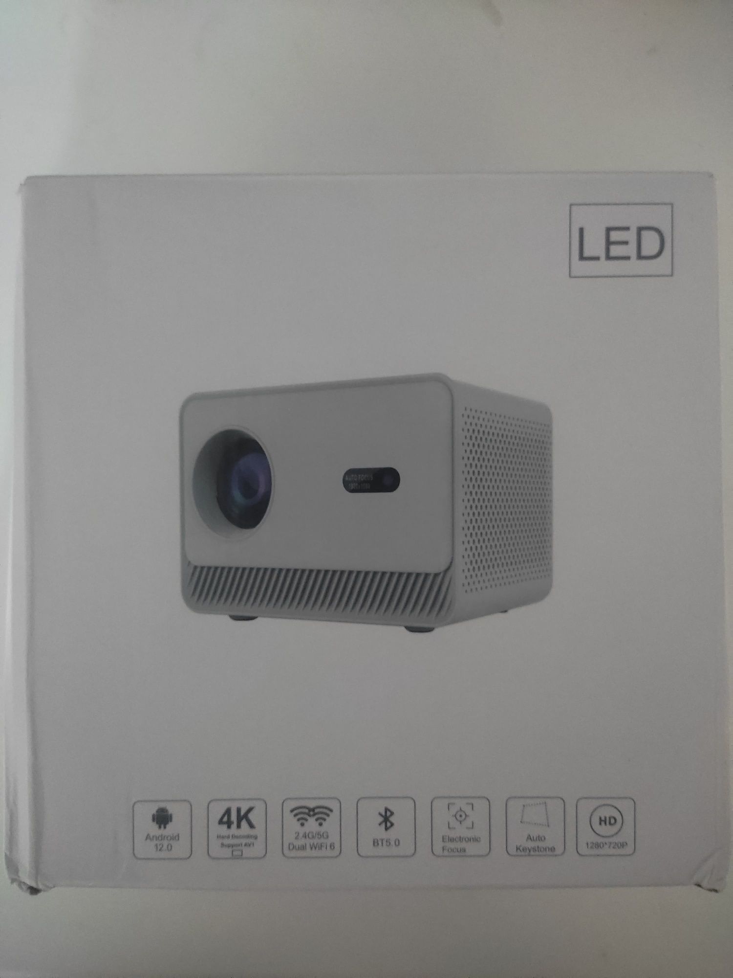 Проектор LED на Android