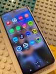 Продам срочно телефон samsung s21 5 g