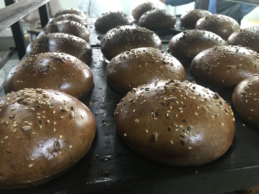 Французкие Круассаны , хлеба для ресторанов и фаст фудов