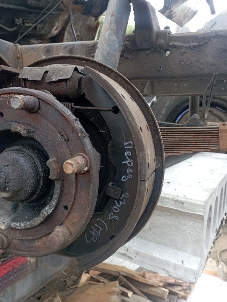 Продам балку газ53 перед