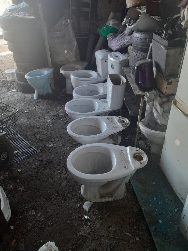Унитаз строительные
