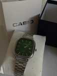 Часы Casio зеленые