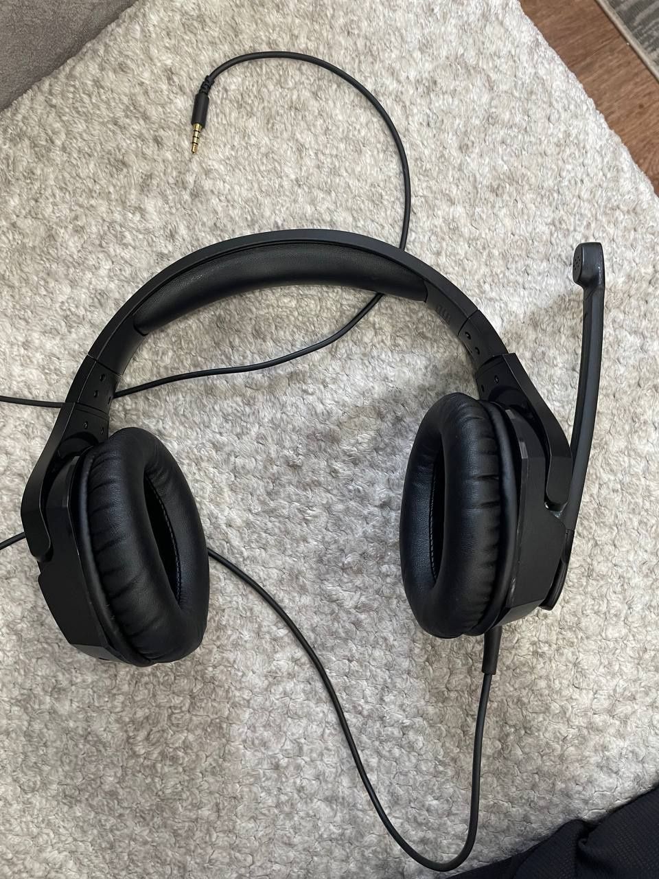 Наушники HyperX Stinger