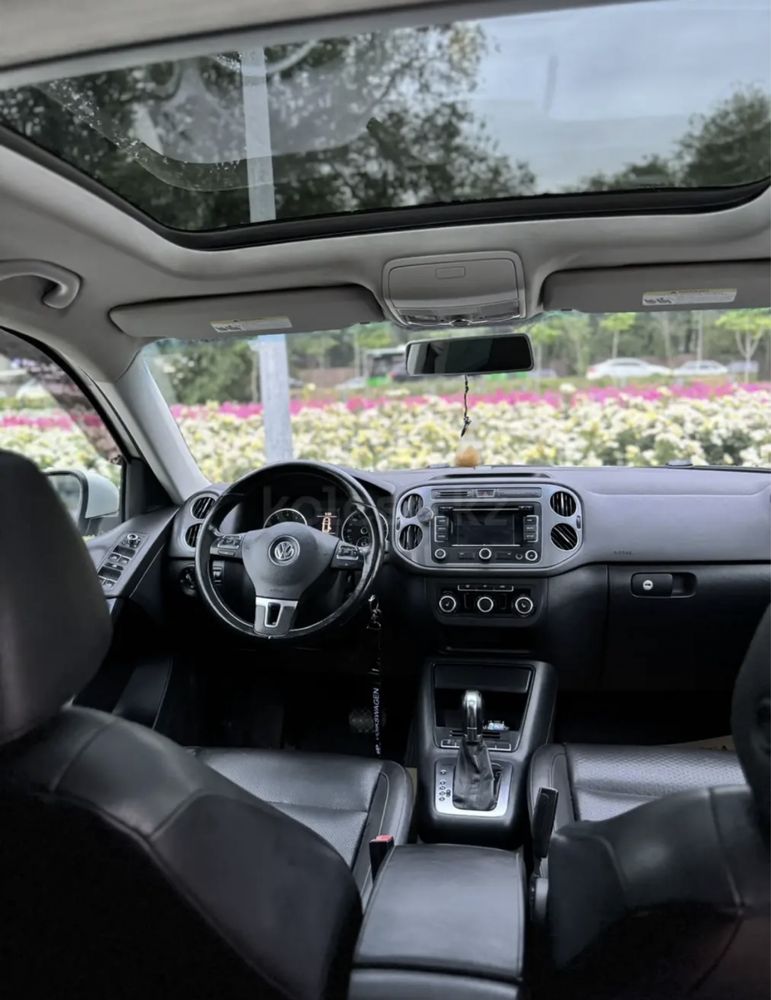 Продается Volkswagen Tiguan 12г