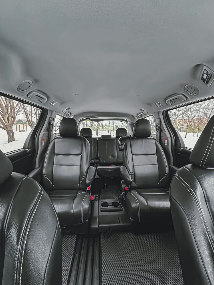 Аренда минивэн Toyota Sienna! Прокат авто кроссовер джип Автопрокат