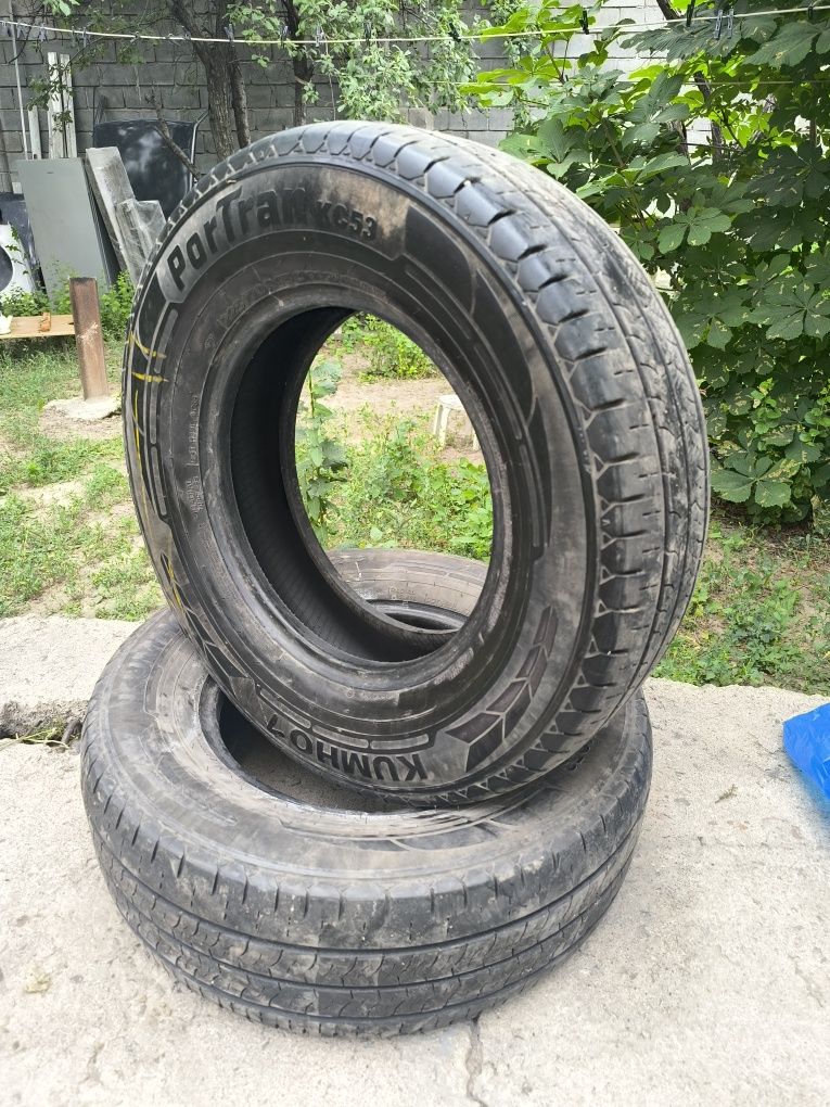 Резина Kumho 225*70*R15 C