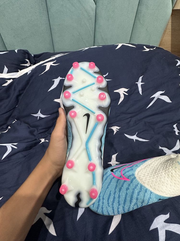 nike phantom gx бутсы