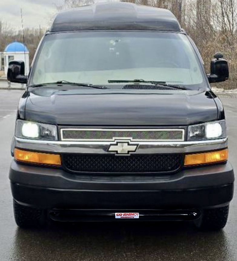 Защита бампера на Hummer H3 Chevrolet express gmc savanna