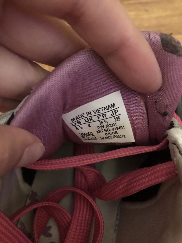 Adidas кеды (оригинал) с эффектом грязи,кожаные,размер 36