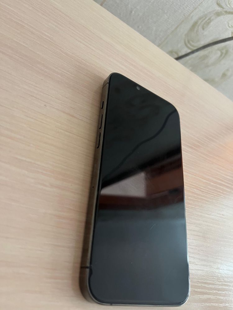 Iphone 13про 256гб