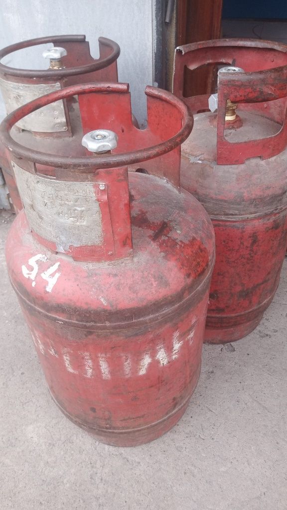 газовый баллон с вентилем, краником