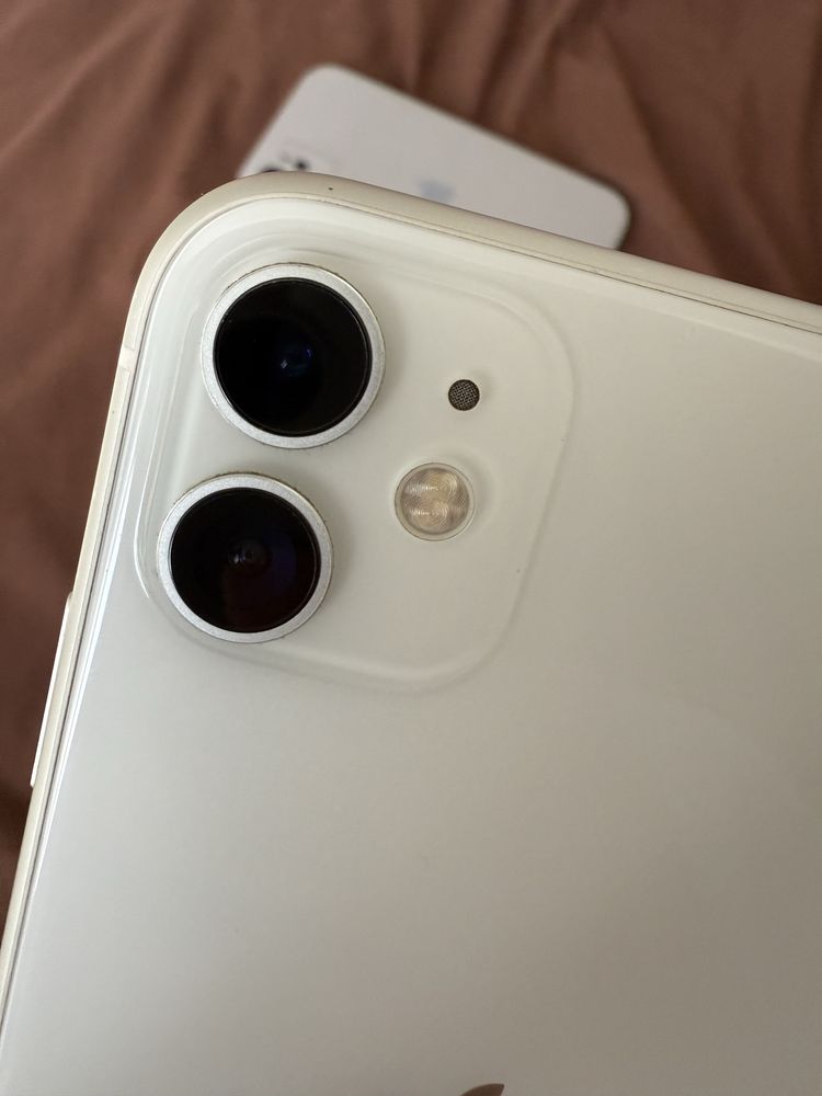 Iphone 11, белый, 128гб