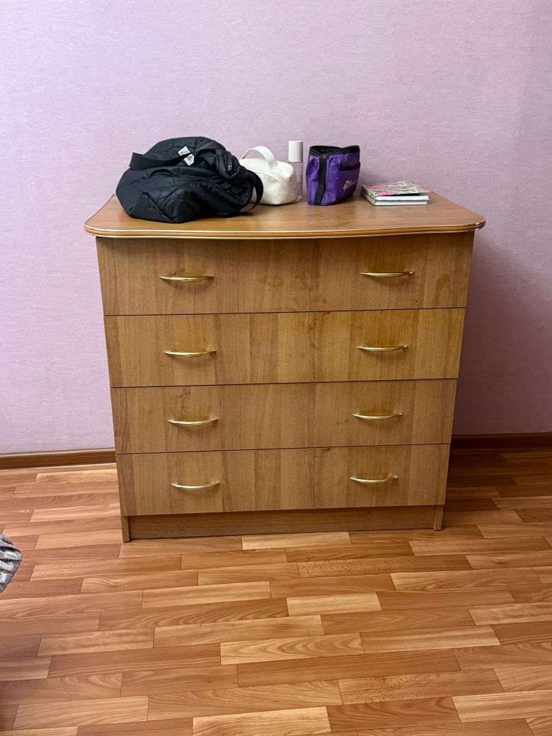 Продам срочно гарнитур