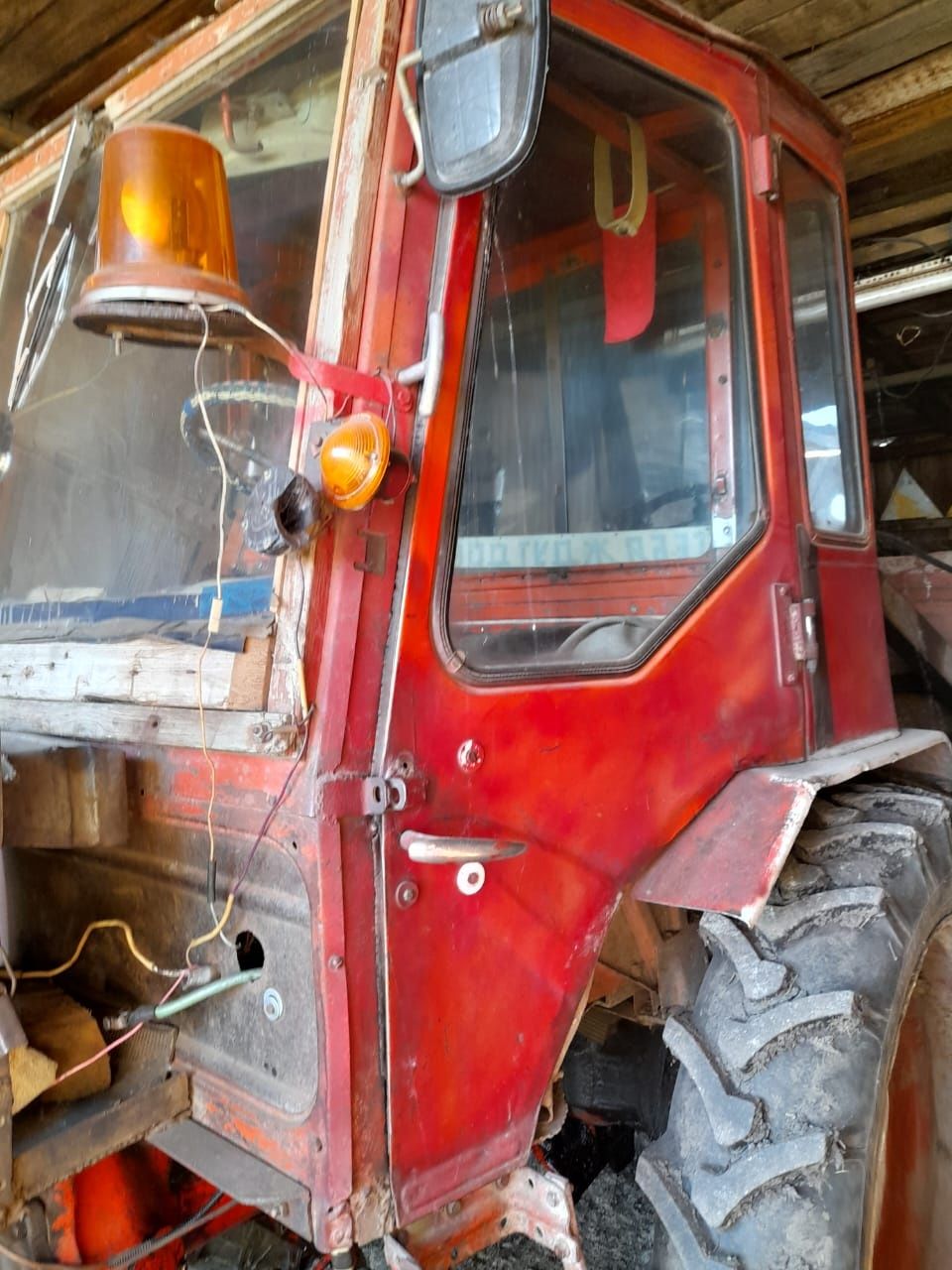 Продам трактор Т-25.
