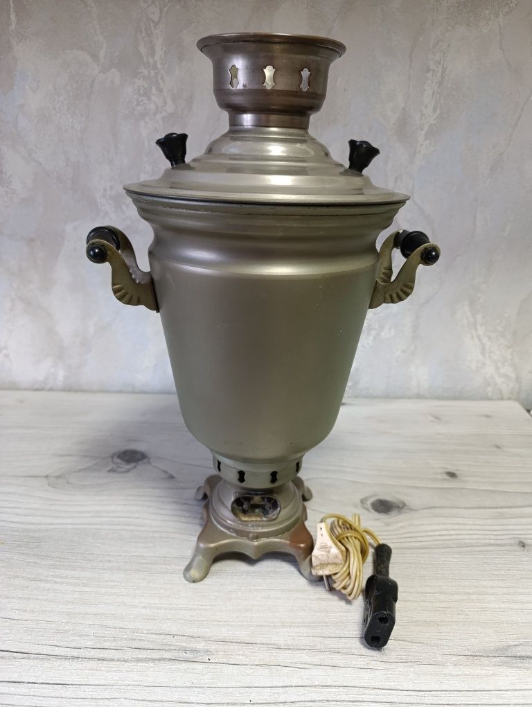 Продам электрический самовар