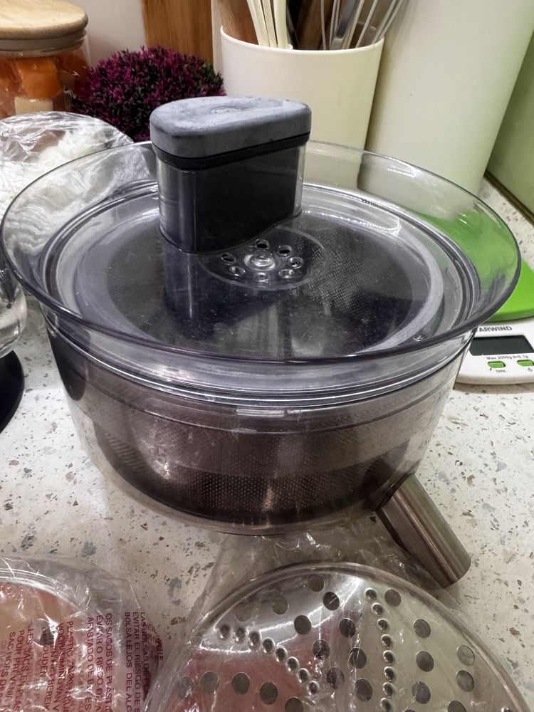 Кухонный комбайн kenwood