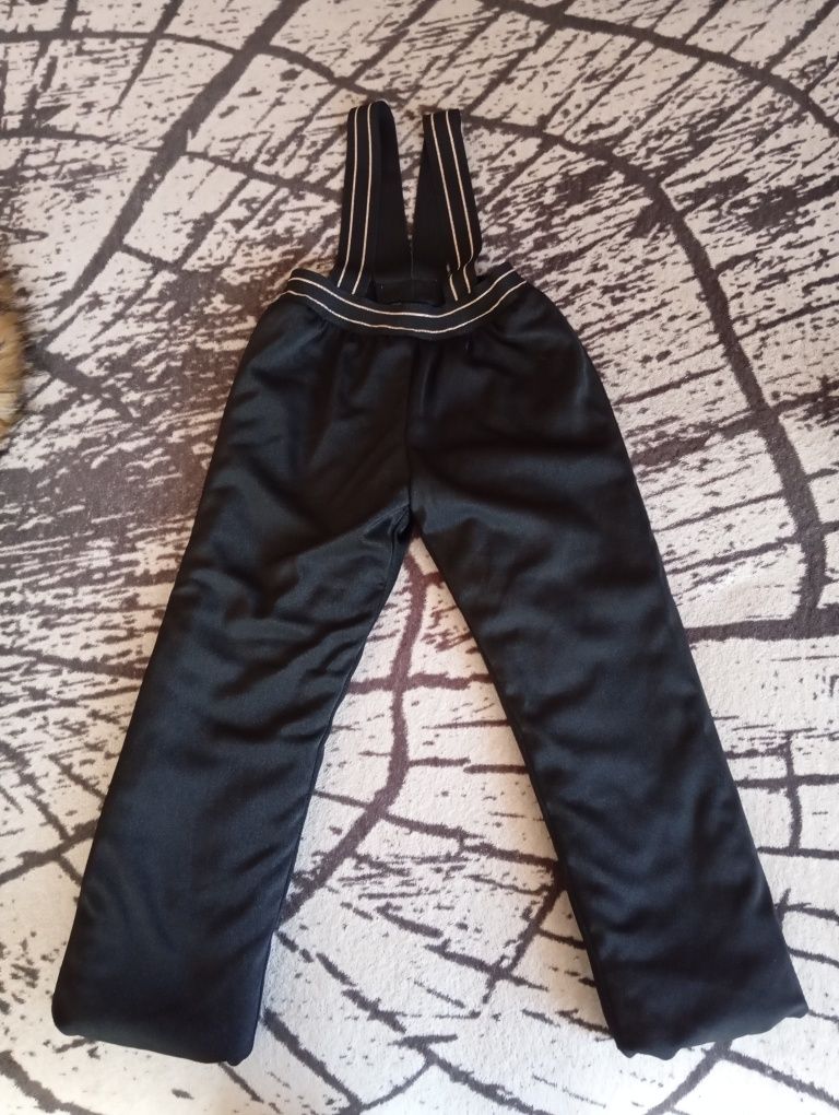 Продам детские вещи